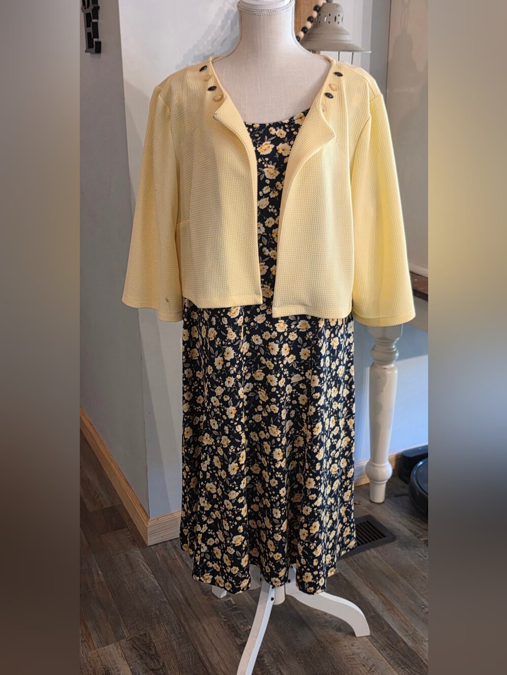 Yellow Cropped Knit Jacket - Dress